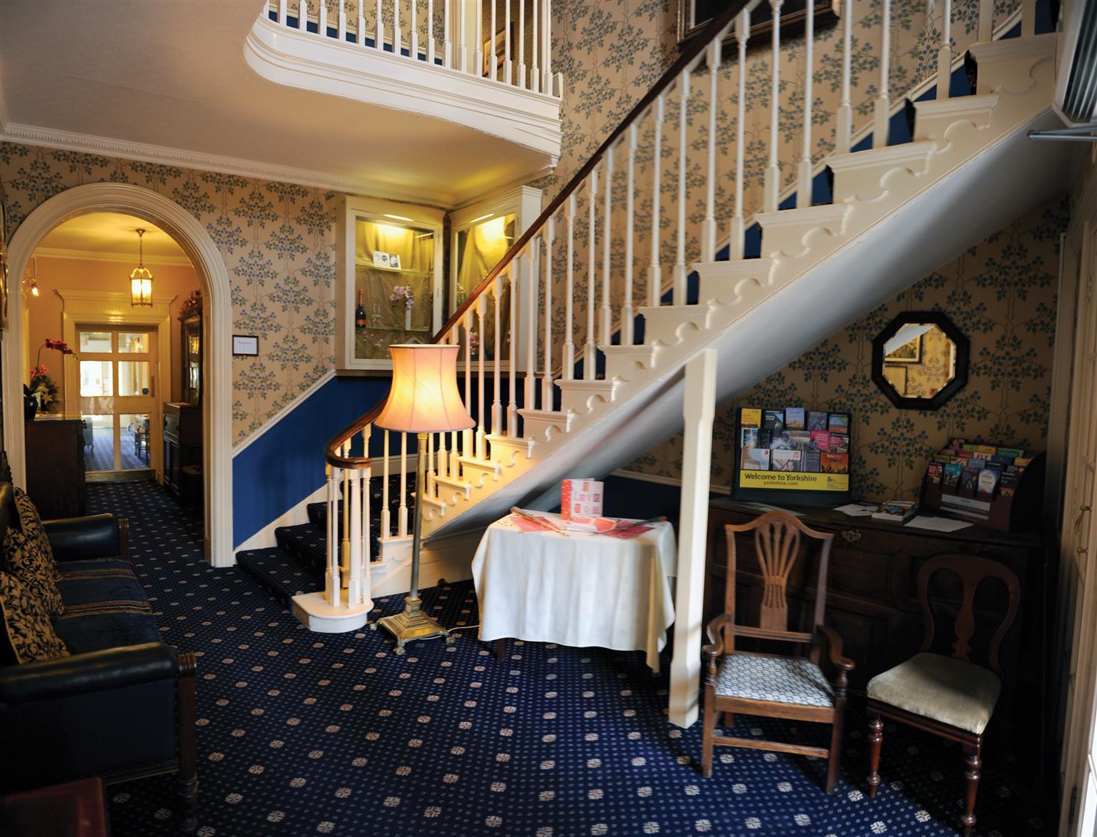 Lairgate Hotel Beverley Eksteriør billede